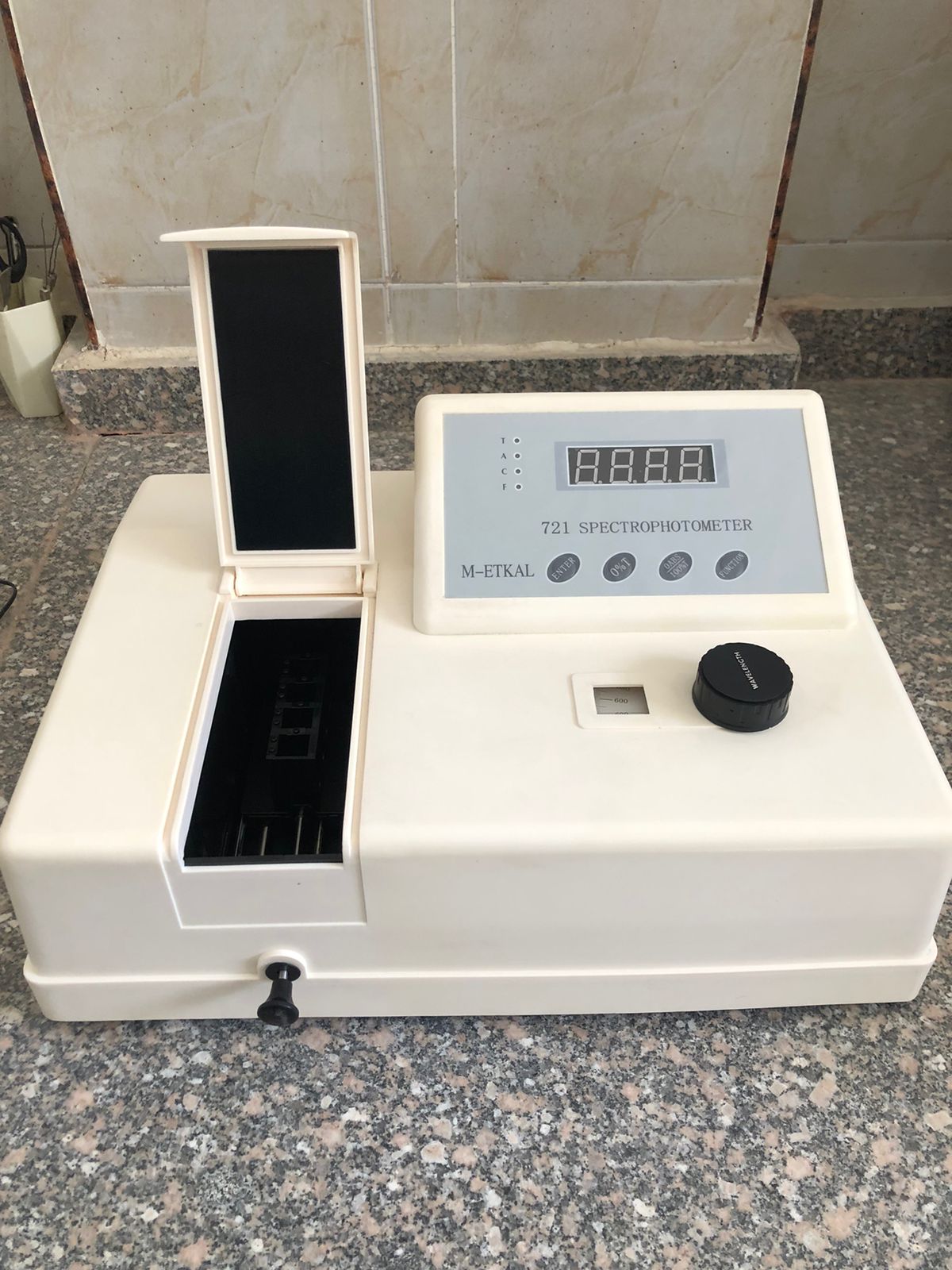 Student spectrophotometer